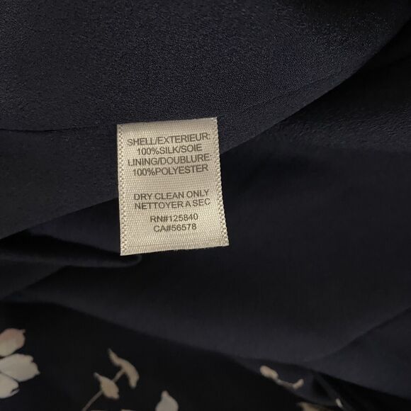 Intermix Silk Romper size 2 Thali Floral Navy Balloon Sleeve V-neck Romantic - Picture 10 of 11